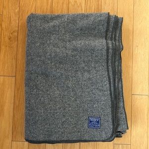 Retro U.S. Pendleton Wool Blanket